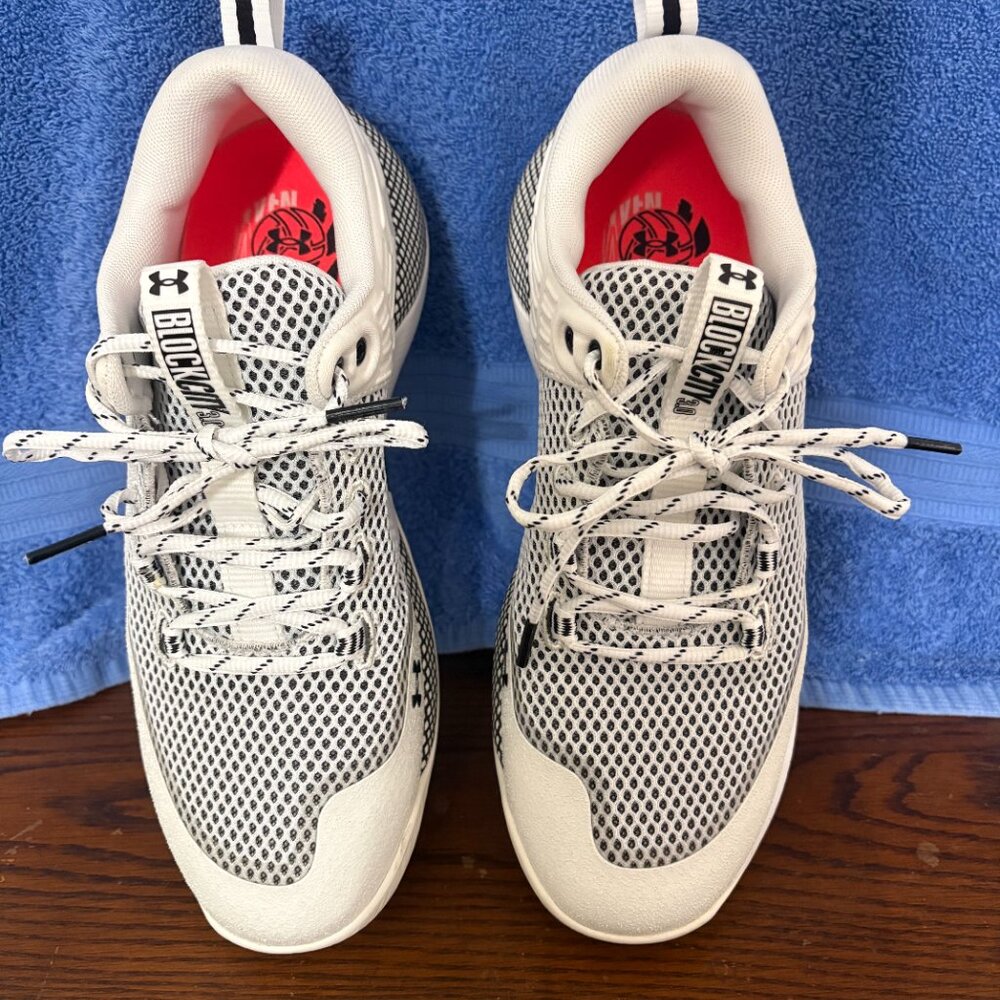 Womens Under Armour HOVR Block City 3.0 Sneakers Size 9.5